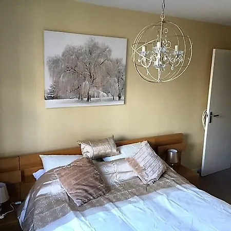 Apartment Montague Court *